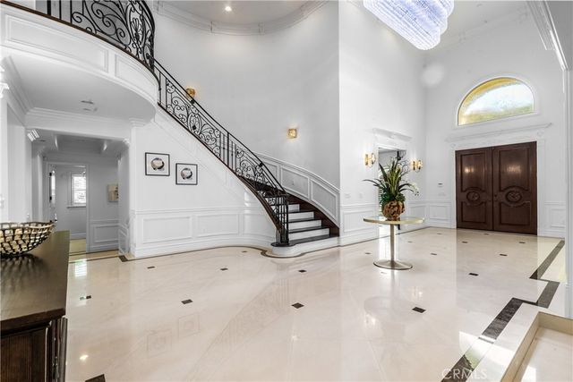 3255 Lombardy, Pasadena, CA 91107