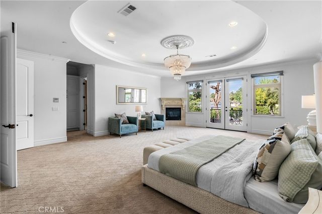 3255 Lombardy, Pasadena, CA 91107