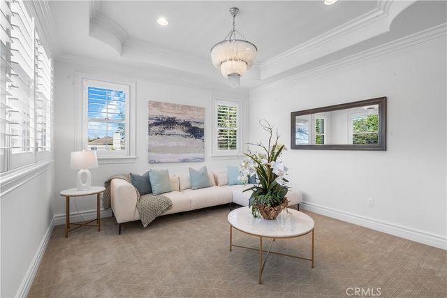 3255 Lombardy, Pasadena, CA 91107