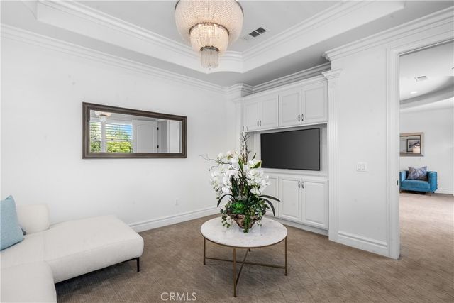 3255 Lombardy, Pasadena, CA 91107