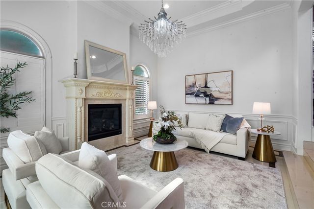 3255 Lombardy, Pasadena, CA 91107