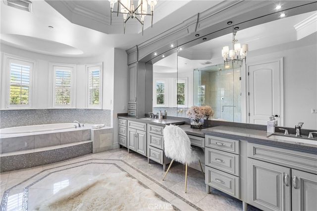 3255 Lombardy, Pasadena, CA 91107