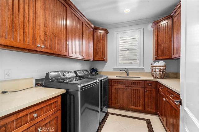 3255 Lombardy, Pasadena, CA 91107