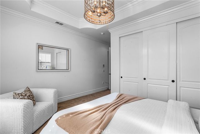 3255 Lombardy, Pasadena, CA 91107