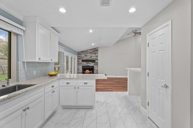 538 Enchanted Lane, Spring, TX 77388
