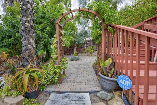 1225 Portola Ave., Spring Valley, CA 91977
