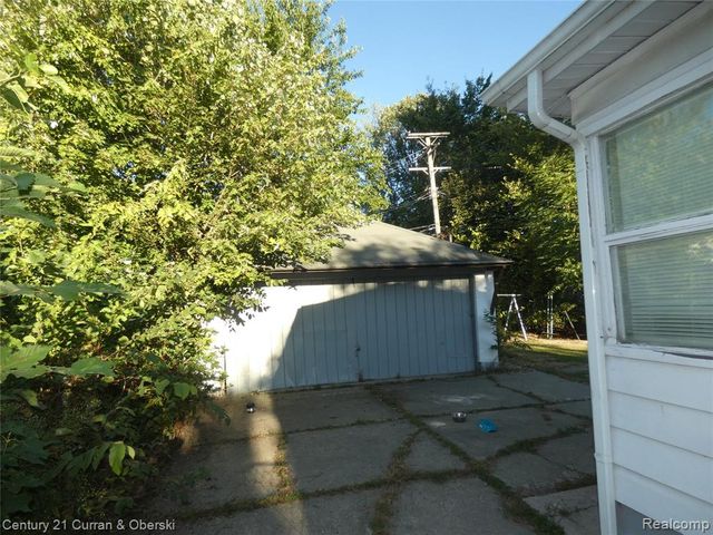 18959 Rockcastle Street, Detroit, MI 48236