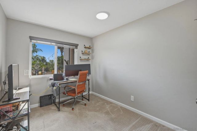 1761 Country Ln, Escondido, CA 92025