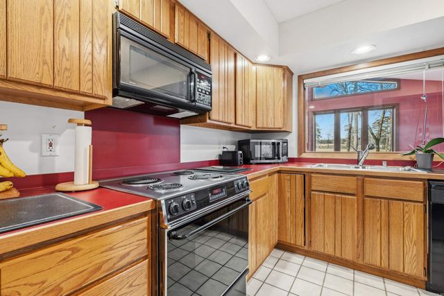 18 Lindura Way, Hot Springs Village, AR 71909