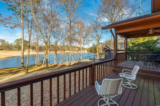 18 Lindura Way, Hot Springs Village, AR 71909