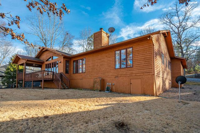 18 Lindura Way, Hot Springs Village, AR 71909