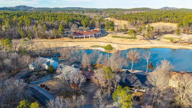 18 Lindura Way, Hot Springs Village, AR 71909