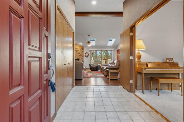 18 Lindura Way, Hot Springs Village, AR 71909