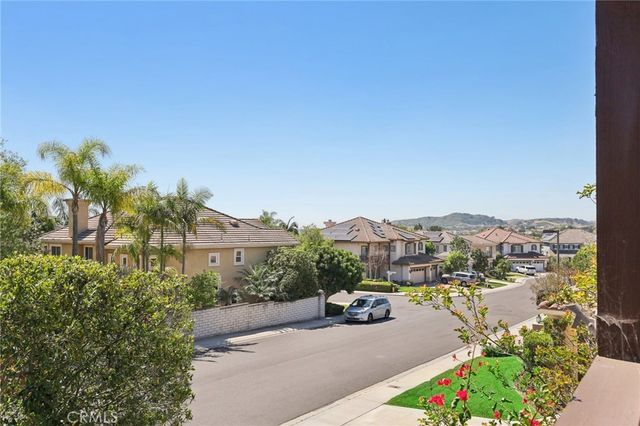 17 Kennedy Court, Trabuco Canyon, CA 92679