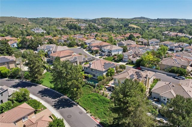 17 Kennedy Court, Trabuco Canyon, CA 92679