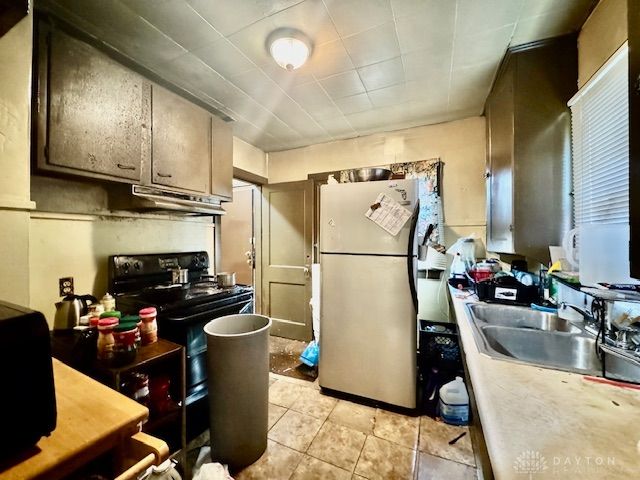 236 Elmhurst Road, Dayton, OH 45417