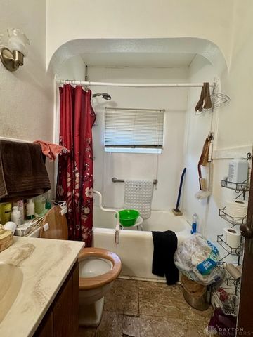 236 Elmhurst Road, Dayton, OH 45417