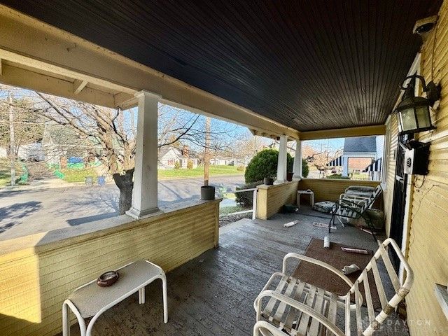 236 Elmhurst Road, Dayton, OH 45417