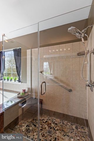 10102 MIKE RD, Fort Washington, MD 20744