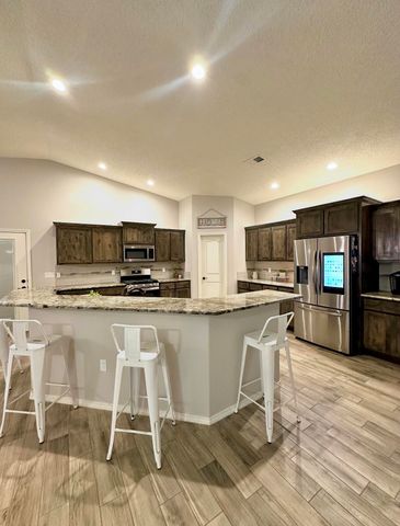940 Firewheel Loop SW, Los Lunas, NM 87031