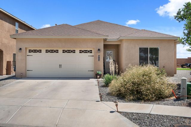 940 Firewheel Loop SW, Los Lunas, NM 87031