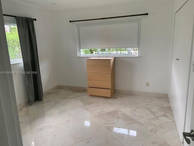 3406 NE 168th St 3406, North Miami Beach, FL 33160