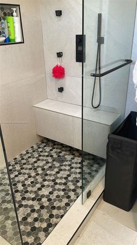 3406 NE 168th St 3406, North Miami Beach, FL 33160