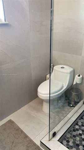 3406 NE 168th St 3406, North Miami Beach, FL 33160