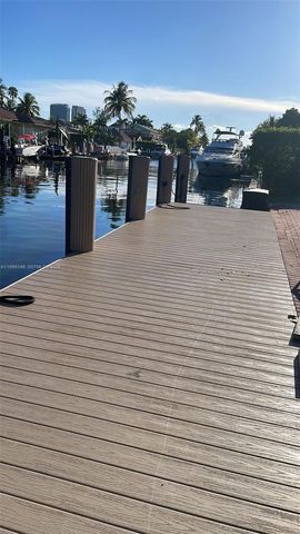 3406 NE 168th St 3406, North Miami Beach, FL 33160