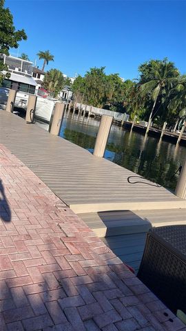 3406 NE 168th St 3406, North Miami Beach, FL 33160