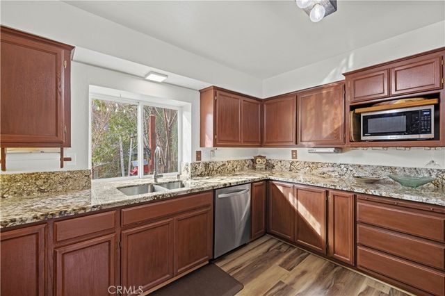 921 Piru Way, Frazier Park, CA 93225