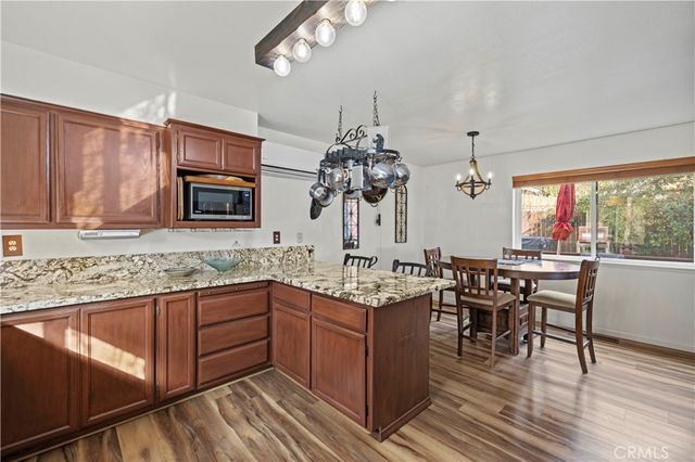 921 Piru Way, Frazier Park, CA 93225