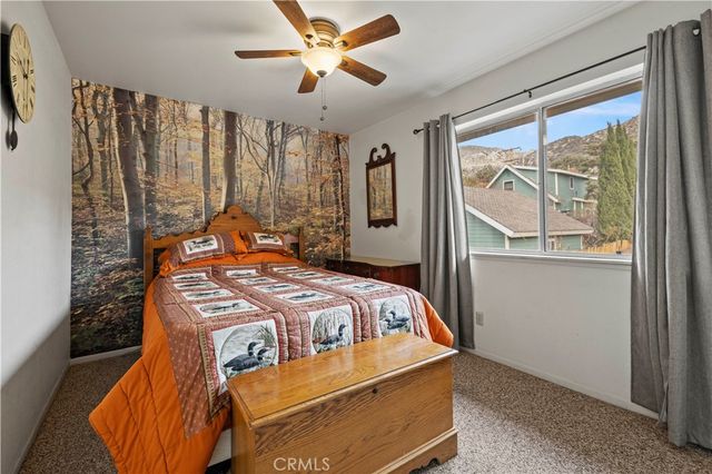 921 Piru Way, Frazier Park, CA 93225