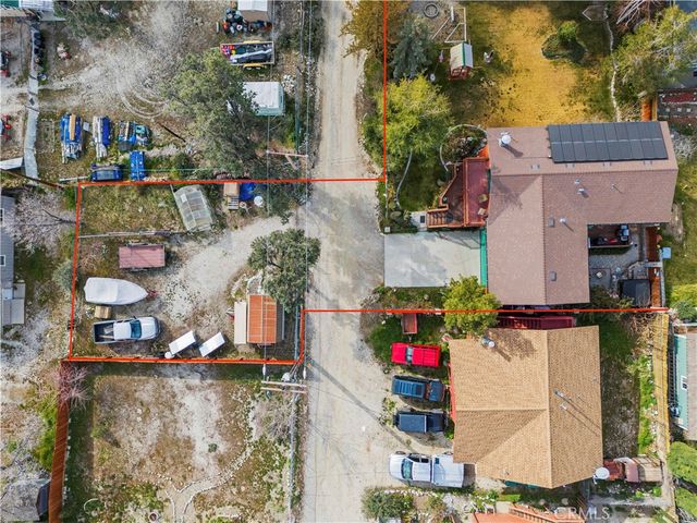 921 Piru Way, Frazier Park, CA 93225