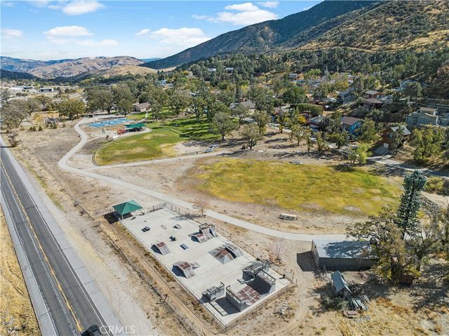 921 Piru Way, Frazier Park, CA 93225