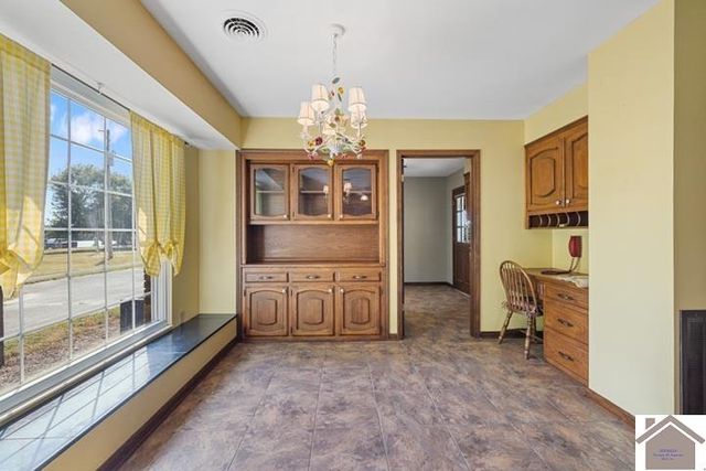 2431 ST RT 307 N, Clinton, KY 42031