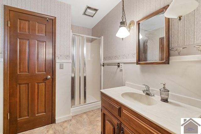 2431 ST RT 307 N, Clinton, KY 42031