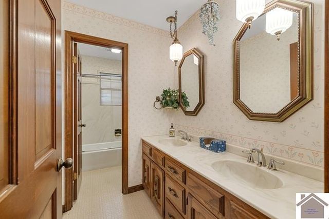 2431 ST RT 307 N, Clinton, KY 42031