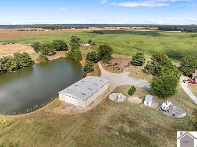 2431 ST RT 307 N, Clinton, KY 42031