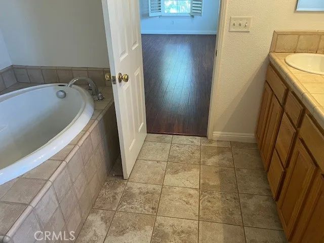 7353 Ellena W 54, Rancho Cucamonga, CA 91730