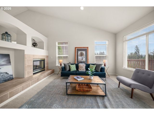 15830 Se HENDERSON Way, Portland, OR 97236