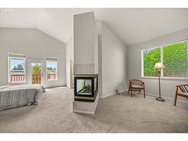 15830 Se HENDERSON Way, Portland, OR 97236