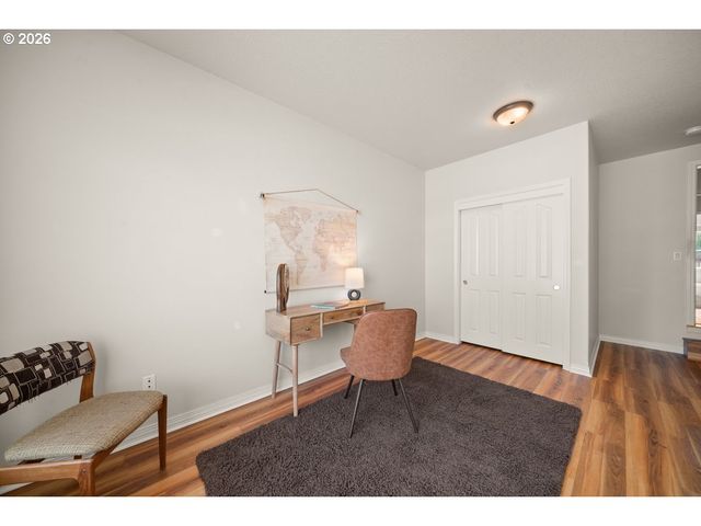 15830 Se HENDERSON Way, Portland, OR 97236