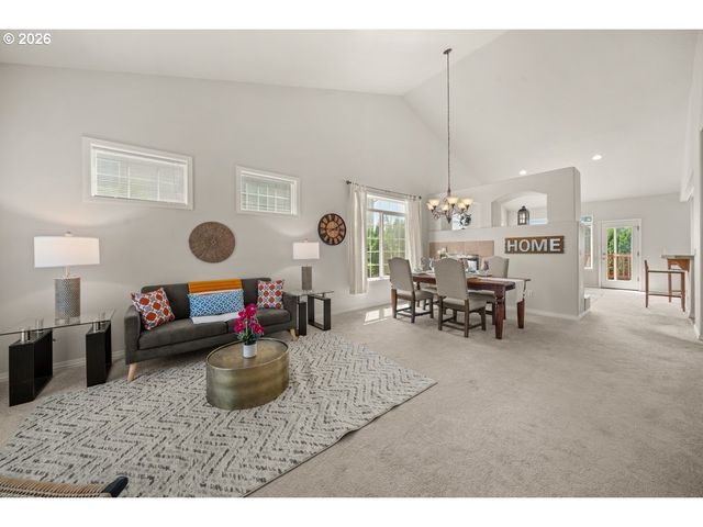 15830 Se HENDERSON Way, Portland, OR 97236