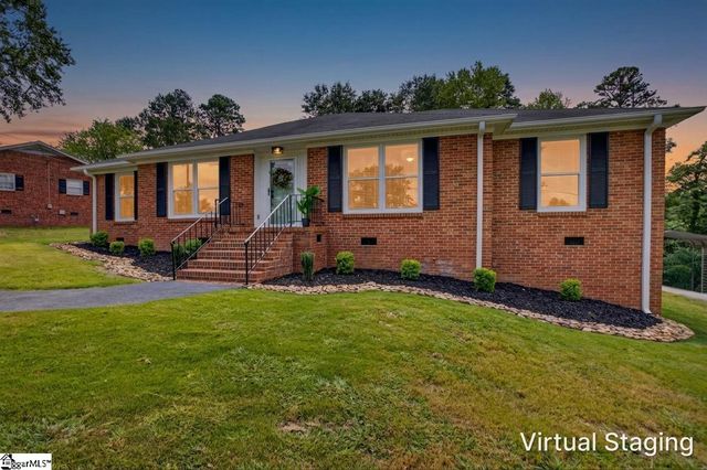 110 Churchill Avenue, Greer, SC 29651