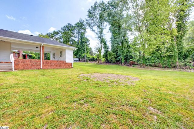 110 Churchill Avenue, Greer, SC 29651