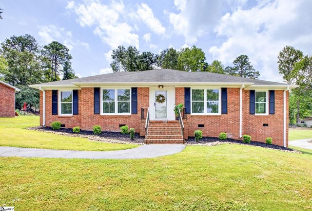 110 Churchill Avenue, Greer, SC 29651