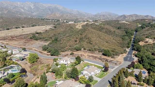 13797 Basil Lane, Yucaipa, CA 92399