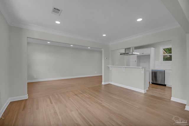 1301 W Lee St, Pensacola, FL 32501