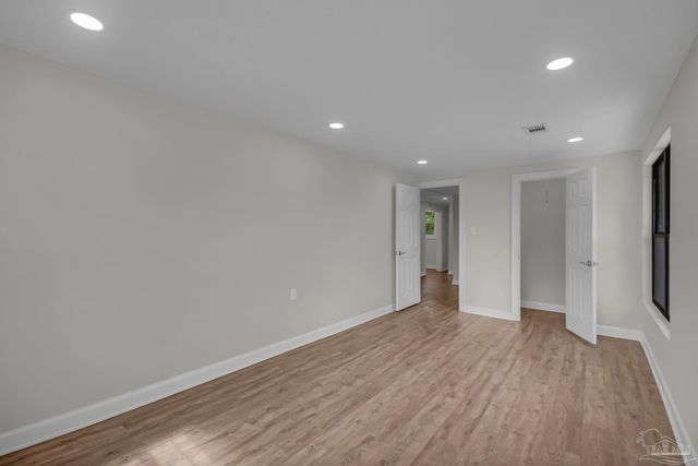 1301 W Lee St, Pensacola, FL 32501